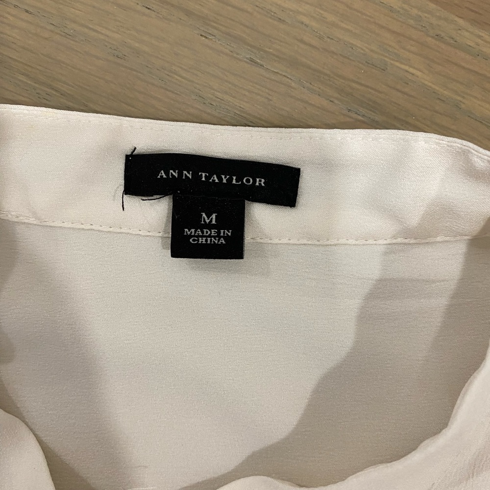 Ann Taylor Ruffle Top - Picture 3 of 6